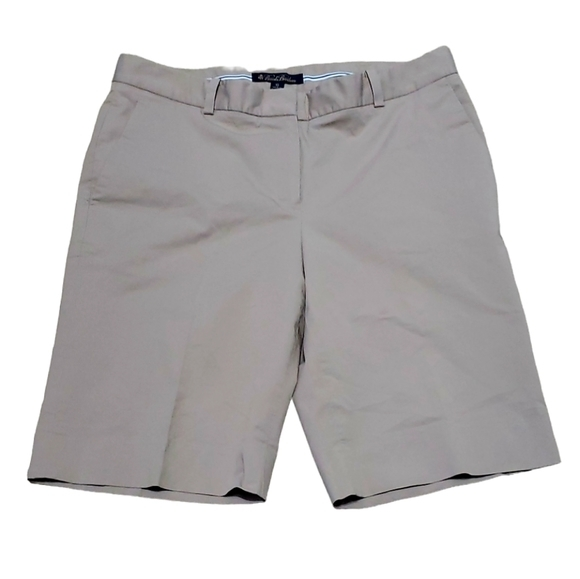 Brooks Brothers Women's Khaki Flat Front Shorts‎ Size 10 - Picture 1 of 4